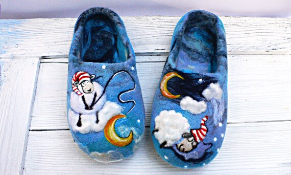 Indbildsk Had hende Buy Warm Slippers for Cold Winter Exclusive Woolen Slippers Online in India  - Etsy