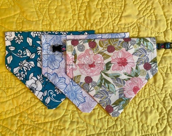 Floral Dog Bandana Set