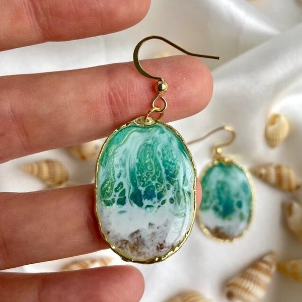 Ocean waves earrings, Real sand beachy jewelry, Green dangle earring, Tropical resin jewels, Nautical sea bijou, Beach summer earrings