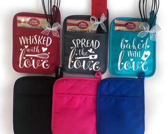 Prize to Give for Bridal Shower Games, Bridal Shower Favors for Guests, Potholder Gifts for Bridal Shower, Wedding Shower Game Prizes