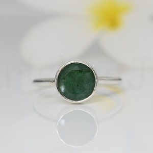 Emerald Ring, Sterling Silver Ring, Emerald Jewelry, Simple Ring, Round Ring, Green Emerald Ring, Faceted, Gift Ring, Christmas Ring, Mom