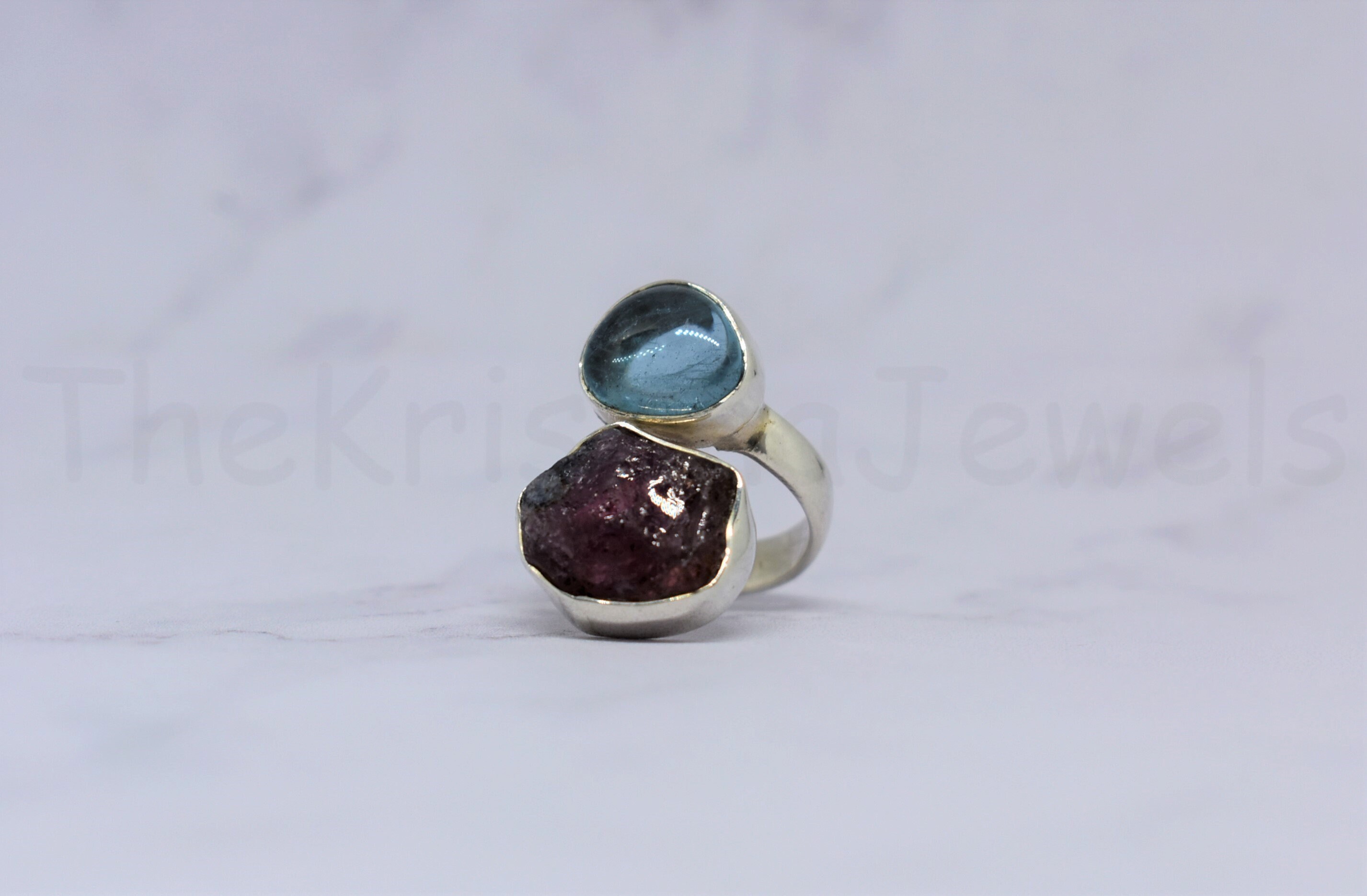 Garnet and aquamarine ring deals