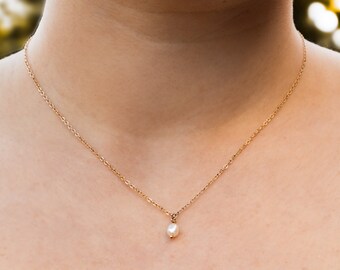 Floating Pearl Necklace Translucent Necklaces for Women Brides Bridesmaids 17C