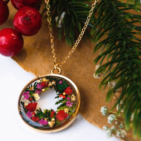 Christmas necklace, handmade real flower necklace, gold resin necklace, stocking stuffer, holiday necklace, nature gift for her