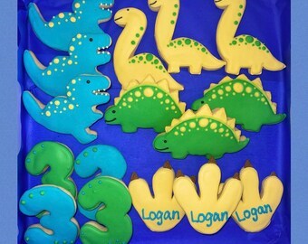 Dinosaur cookies! Royal icing cookies! || Decorated Cookies || Laura'sCookieFiesta