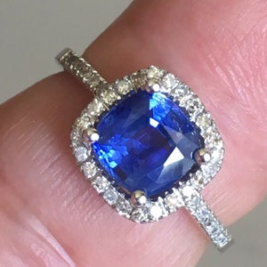 Diamond Cushion Cut Natural Sapphire 14kW Gold Engagement Ring New