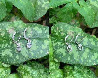 small skull or heart mini hoops fairy y2k look silver