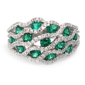 Emerald Diamond Round Unique Gold Ring | Natural Emerald Ring gold | Emerald Diamond Round Ring Gold | Gold Emerald Diamond Round Wavy Ring