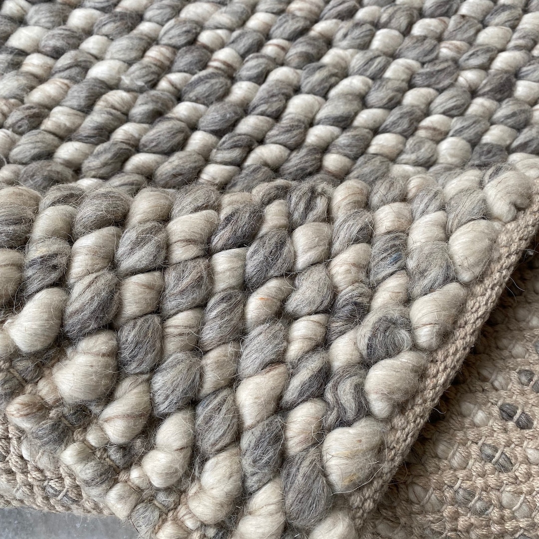 Very Chunky Rug Handwoven Chunky Knit Wool Rug – Silver Grey, Fish Eye Style ...