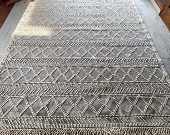 Silver / White  Hand Woven, Chunky Flatweave Wool, Fringe Area Rug. Customization Available. Indoor Decor- TheBrotherSisterCo