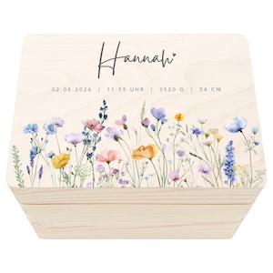 Erinnerungskiste Baby Mädchen Holzkiste personalisierte Erinnerungsbox Wildblumen Geschenk zur Geburt Geburtsgeschenk 30x20x13 cm
