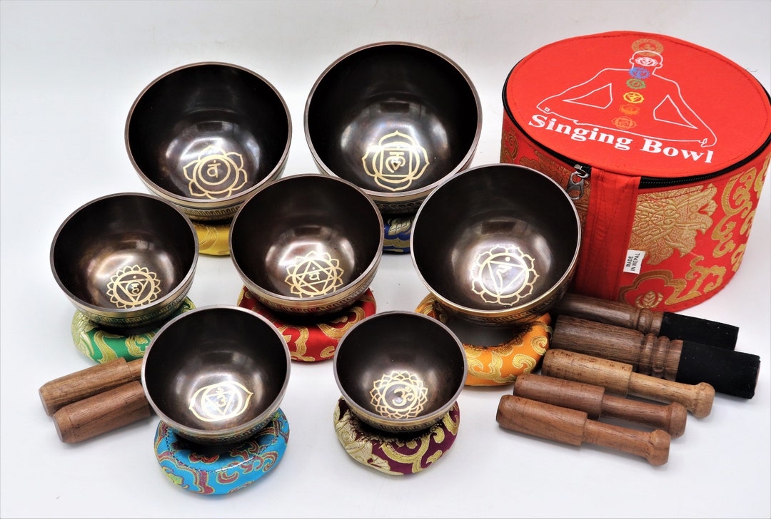 Tibetan Chakra Set Singing Bowlset of Seven Mantra Etched Singing Bowl