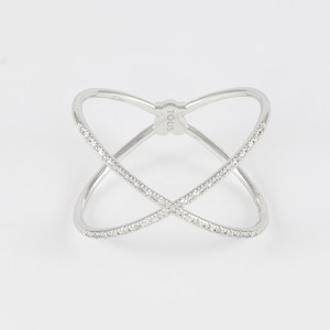 Tous Diamonds ring in 18k white gold with diamonds