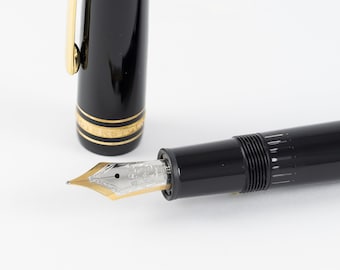 Stylo plume Montblanc Meisterstück 585, pointe en or 14 carats