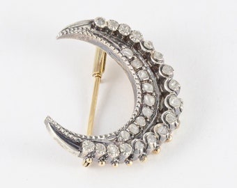 Antique brooch in 18k yellow gold and diamonds