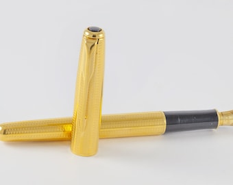 Parker Sonnet Gold Plated Fountain Pen 14k Gold Nib