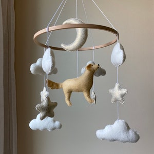Dog mobile for nursery, golden retriever dog baby mobile, gender neutral mobile, Puppy cat mobile felt, Felt ball mobile crib, boho nursery