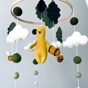 Woodland mobile/ felt Baby Mobile/ bear mobile/ bee Mobile/ cloud mobile/ baby girl mobile/ crib mobile/ mobile baby boy/ Pom Pom mobile