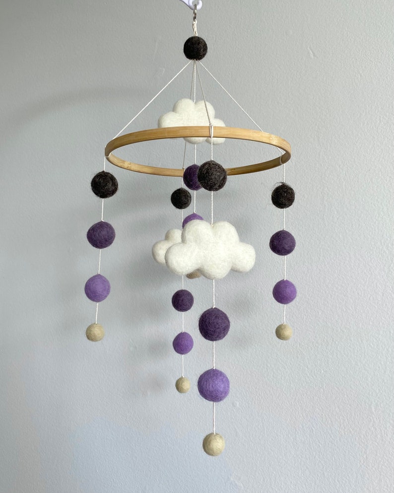 Baby girl mobile/ Baby Mobile/ Nursery boy Mobile/ Handmade mobile/Baby Gift/ Baby Felt Toys/ Crib mobile/ crib decoration/ felt ball mobile Purple