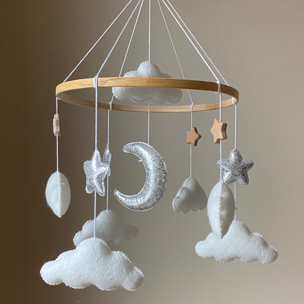 Felt Baby mobile girl/ fieltro nube móvil/ clutch Nursery Mobile/ cloud crib mobile girl/ Baby mobile boy/ space mobile/ star mobile boy