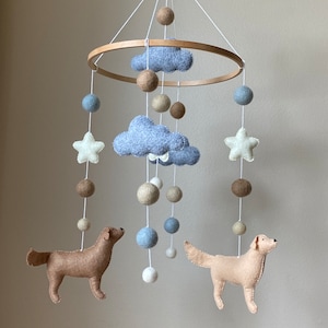 Dog mobile for nursery, golden retriever dog baby mobile, gender neutral mobile, Puppy cat mobile felt, Felt ball mobile crib, boho nursery