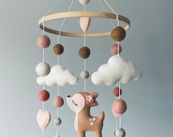 Deer mobile/ Baby girl mobile/ Baby Mobile/ Nursery Mobile/ Woodland mobile/ Baby Felt Toys/ Crib mobile/ Pom Pom mobile/ felt ball mobile