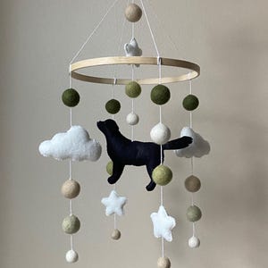 Dog mobile for nursery, golden retriever dog baby mobile, gender neutral mobile, Puppy cat mobile felt, Felt ball mobile crib, boho nursery