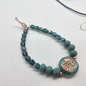 Czech Flower Beaded Bracelet