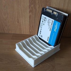 2.5&quot; Hard Drive/SSD Storage Rack/Tray slots - Colour and Slot Count Options