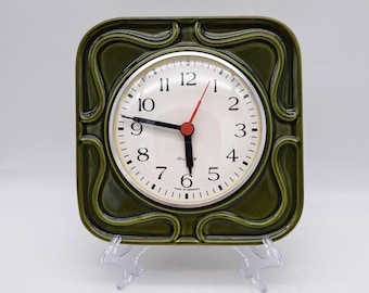 Rare Vintage West German Wall Clock Green Design QUARTZ 23/23 CM 70s Clock MCM