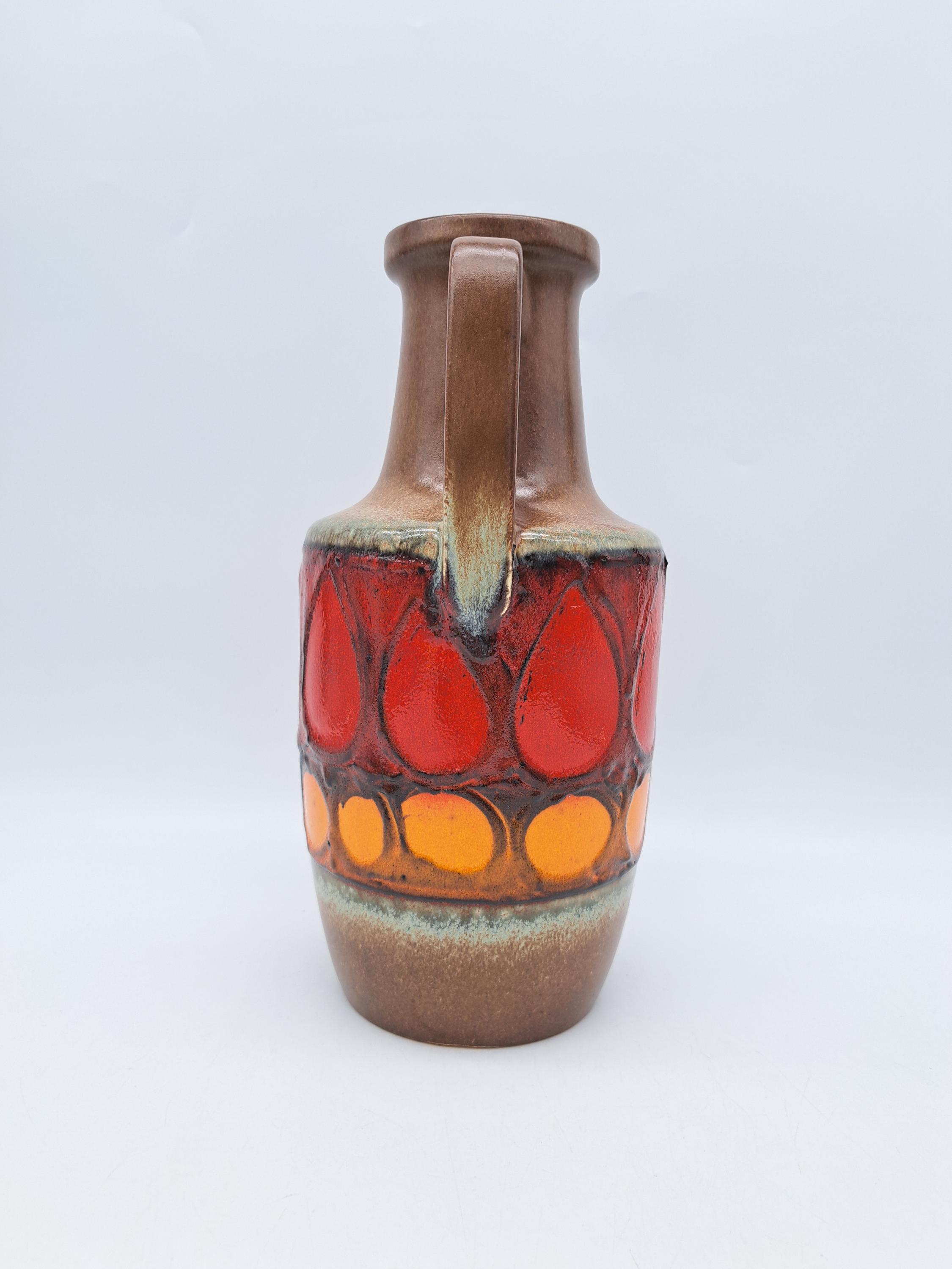アート・デザイン・音楽 Fat Lava: West German Ceramics アート・デザイン・音楽 Fat Lava: West German Ceramics アート