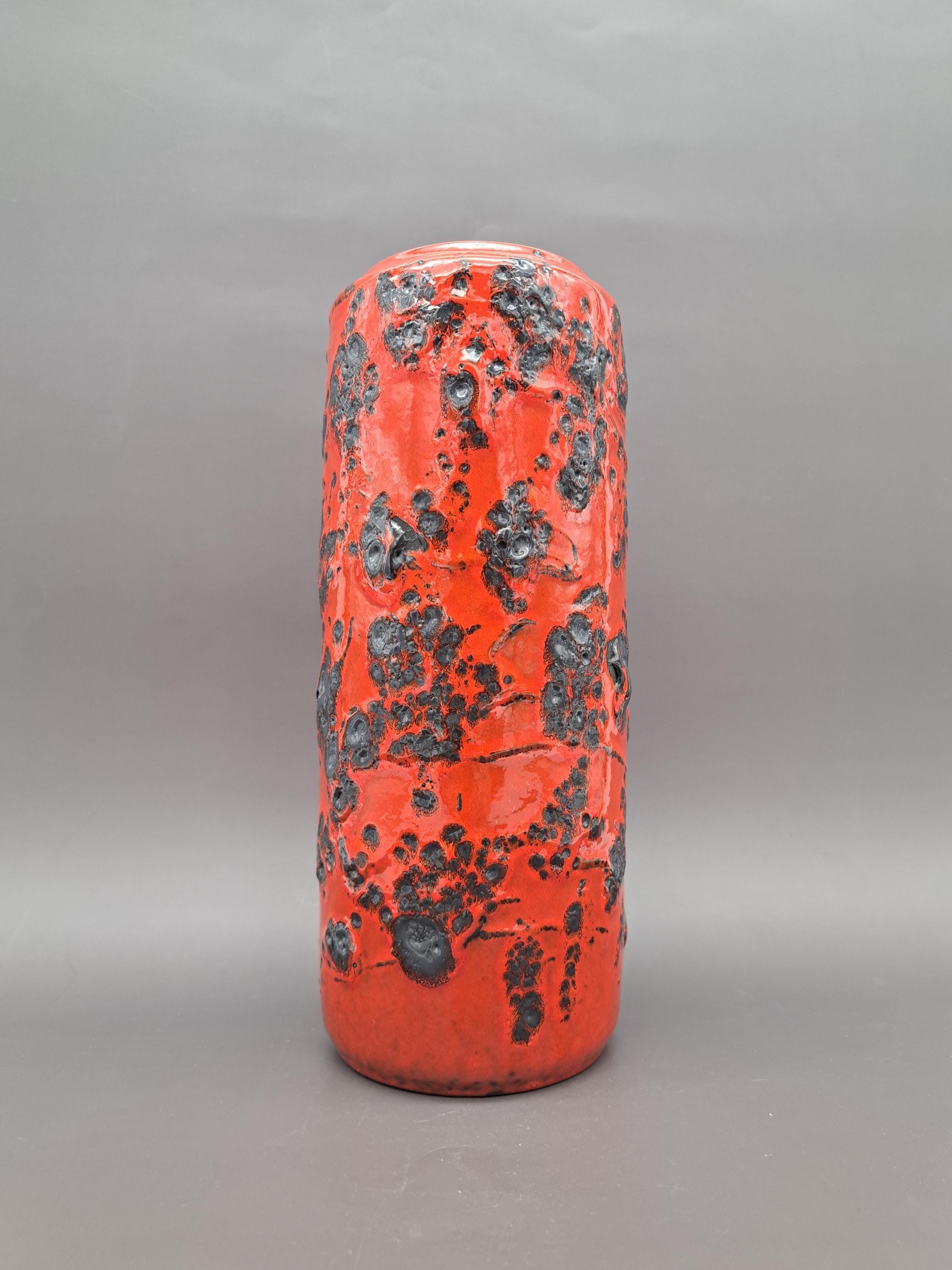 Vintage West German Fat Lava Cylinder Vase Scheurich 532-28 Red