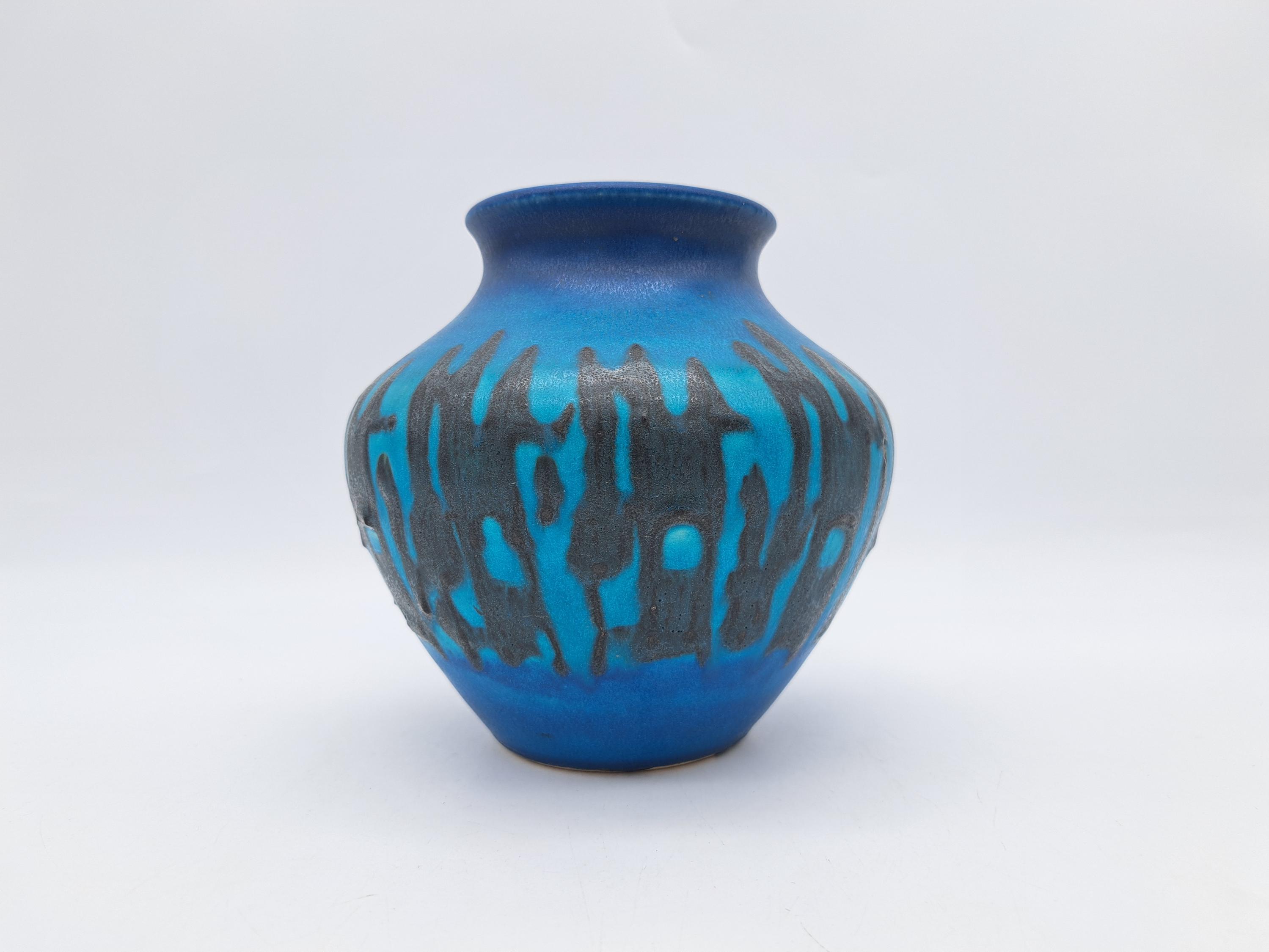 西ドイツヴィンテージ赤花瓶Art Pottery Duemler&Breiden 西ドイツヴィンテージ赤花瓶Art Pottery Duemler&Breiden - メルカリ