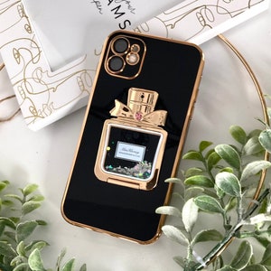 Electroplating Old Flower Luxury L V Simple Stylish Brand Geometric  Patterns Leather Phone Case for iPhone 12 11 PRO Xr X Xs Max Soft Cover -  China Electroplating Old Flower and Mobile
