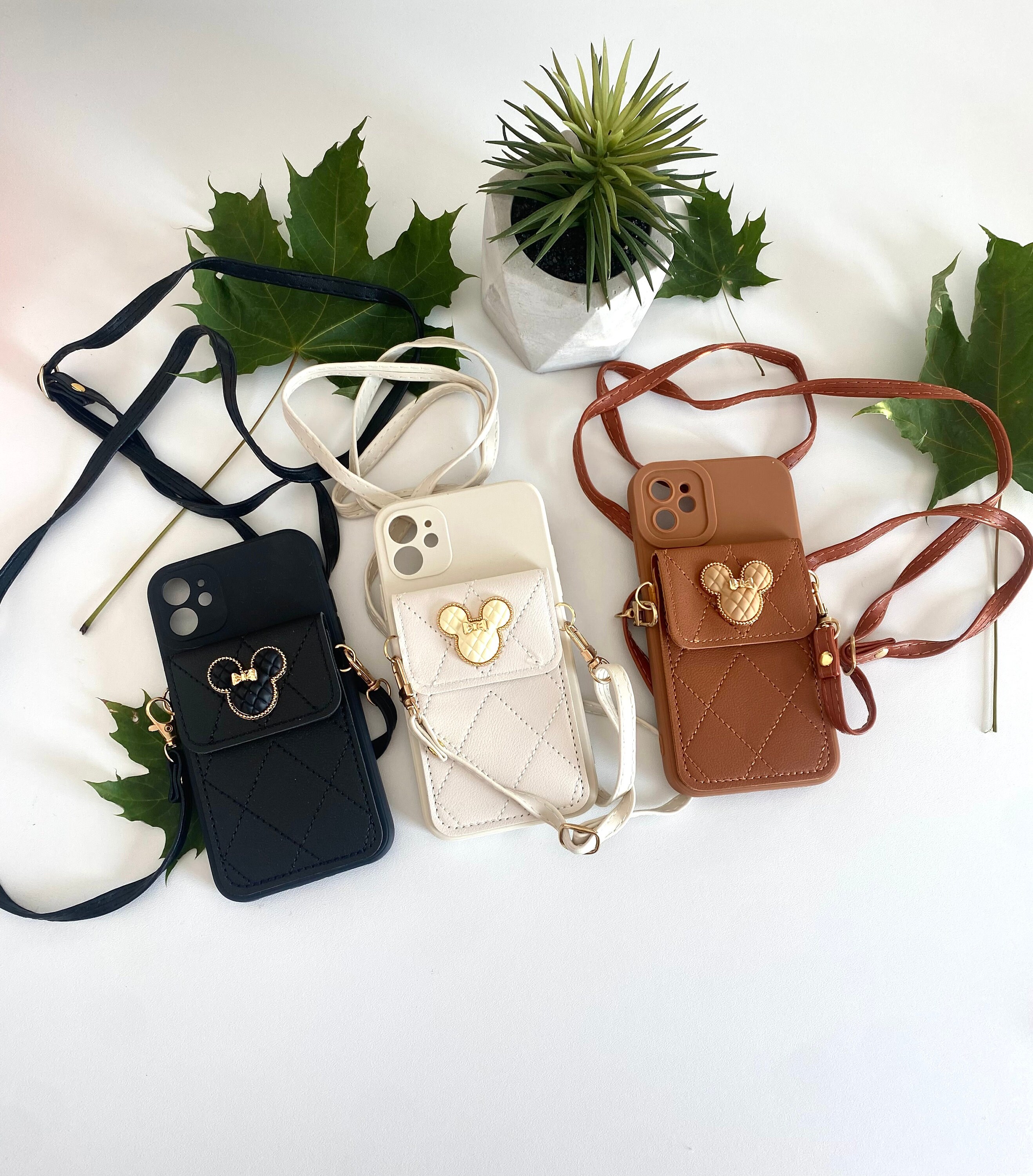  Wilken Genuine Leather iPhone Crossbody Wallet and Purse Phone  Case, Includes a Wristlet and Shoulder Strap