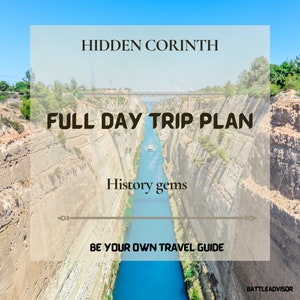 Peut inclure: Une photo du canal de Corinthe en Grèce, avec un ciel bleu et un bateau qui traverse le canal. Le texte "HIDDEN CORINTH FULL DAY TRIP PLAN History gems BE YOUR OWN TRAVEL GUIDE" est superposé à l'image.