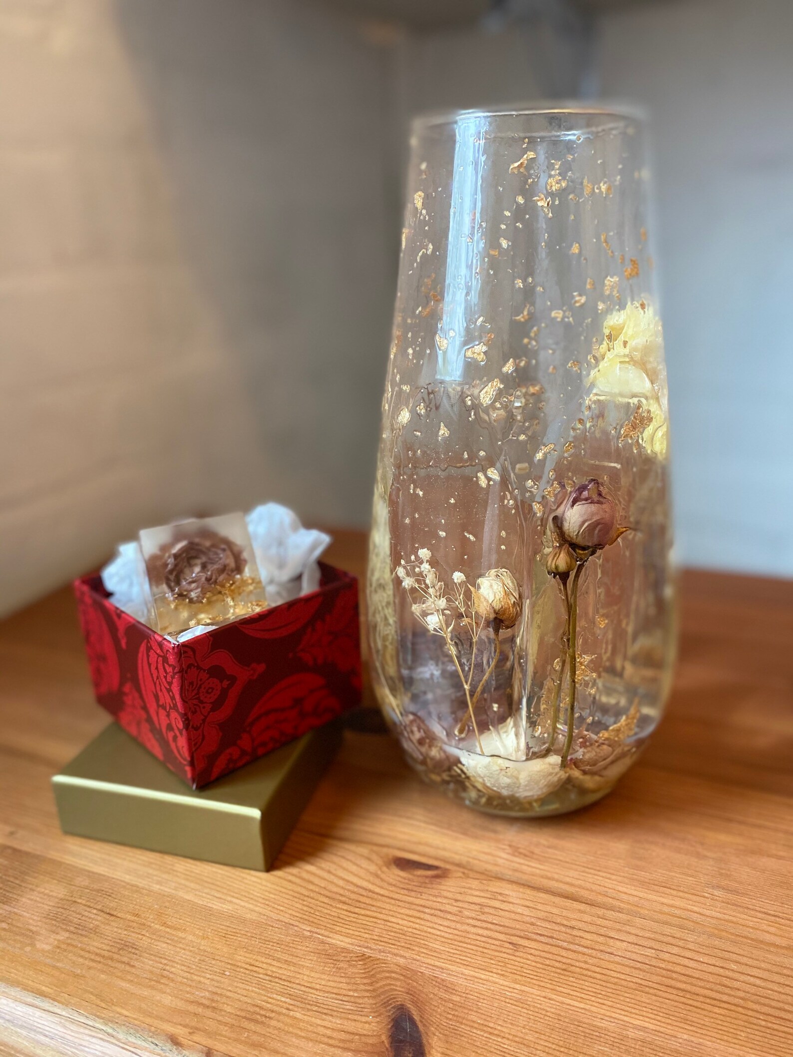 Ashes/wedding flower resin keepsake glass vase and paperweight Etsy