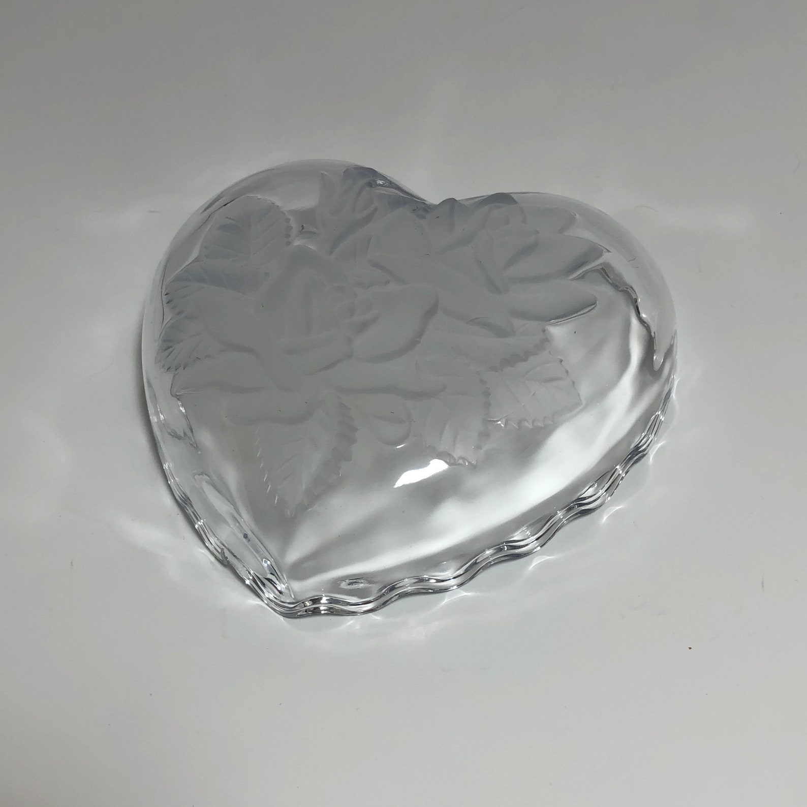 Heart shaped glass bowl with embossed roses | Etsy