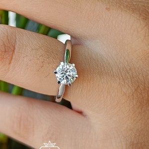 0.80 CT Round Moissanite Engagement Ring, Dainty Solitaire Ring, 14K White Gold, Wedding Bridal Ring for Her, Promise Ring, Anniversary Gift