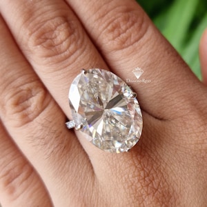 20 CT Big Oval Moissanite Engagement Ring, Solitaire Bridal Wedding Ring, Hidden Halo Anniversary Ring for Her, Solid White Gold Ring, Gifts
