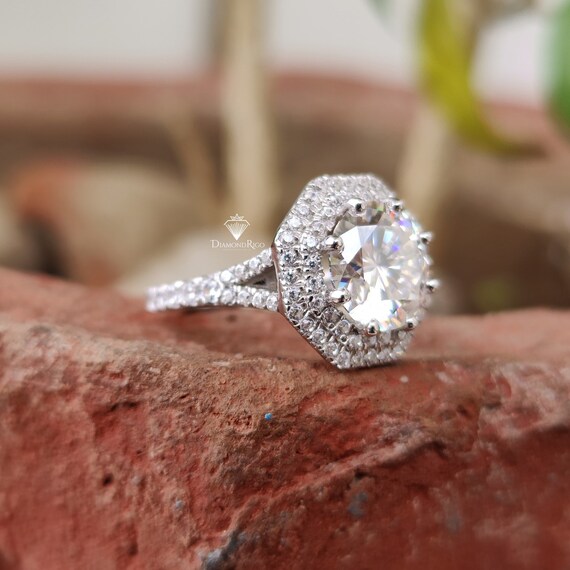 Platinum moissanite rings clearance