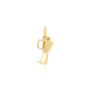18K ゴールドフィルド カップネックレス、カップペンダント、カップチャーム、ラブカップペンダント、カクテルシェーカーチャーム、彼女へのギフト、DIY ジュエリー用品、7x16.5 x 4 mm
