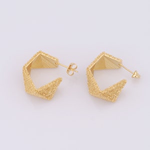 18K goud gevulde open oorbellen, matte oorbellen, stijlvolle oorbellen, cadeaus voor haar, 25x21x9,5 mm