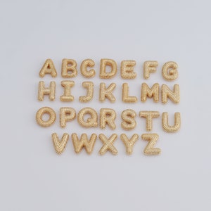 Cuentas espaciadoras con letras rellenas de oro de 18 quilates, micropavé de circonita cúbica para collares y pulseras, suministros para hacer joyas DIY, 23,2 x 15,6 x 6 mm