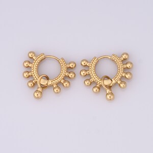 18K Goud gevulde ronde oorbellen, Ball Bead Oorbellen, Cadeaus voor haar, 17,7x20x2,5mm