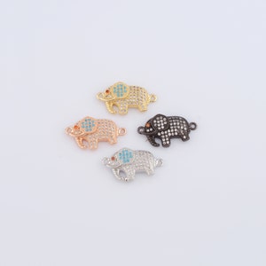 18K Gold gefüllter Elefant-Verbinder, Micro Pavé CZ Tier-Verbinder, DIY Schmuckherstellung ， 23.3x12.8x4mm