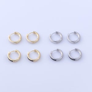 18 kt gold filled ronde oorbellen, modieuze oorbellen, geëmailleerde oorbellen, hypoallergene oorbellen, cadeaus voor haar, 16,6 x 3,5 mm