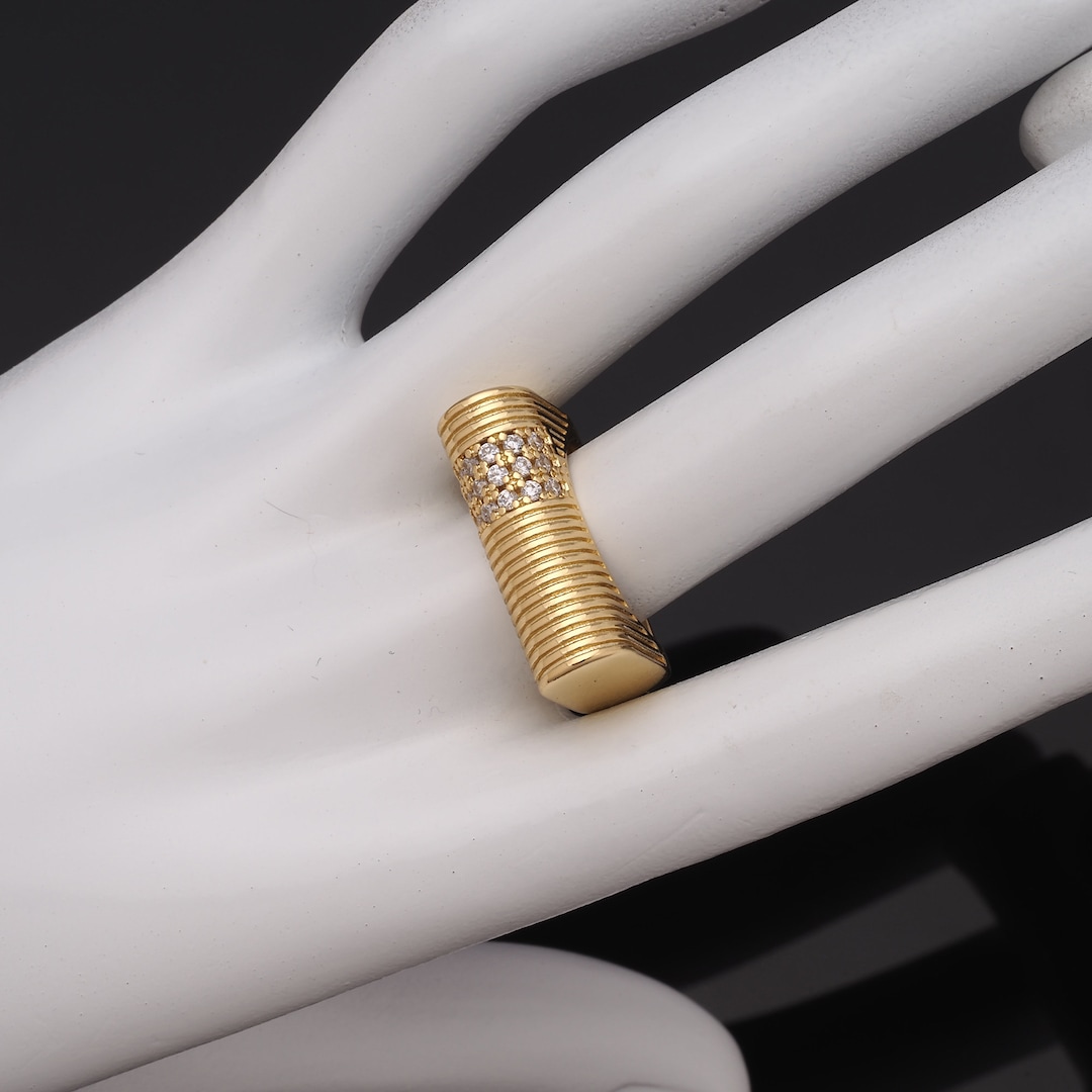 Luxe Geometric Pavé CZ Ring main image 1