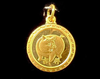24k Gold Round Pig Pendant (solid, 15mm)