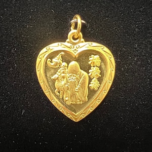 24K Gold Longevity Pendant (Heart)